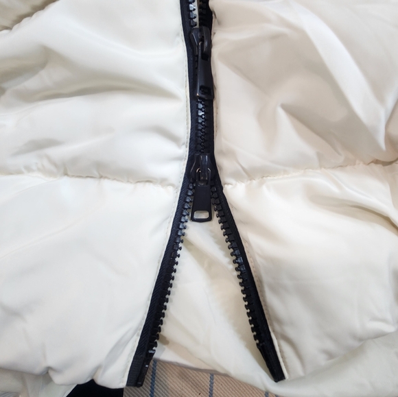 Lane Bryant Faux Fur Lined Hood Warm Winter Puffer Coat - Picture 11 of 14